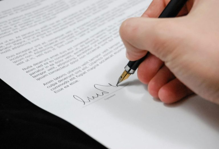 Finding the Best Will Lawyers in Sydney