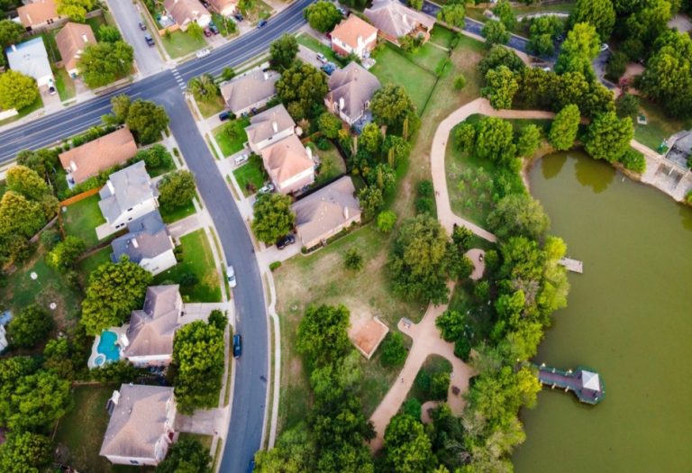 Expert Advice: Navigating the Real Estate Landscape