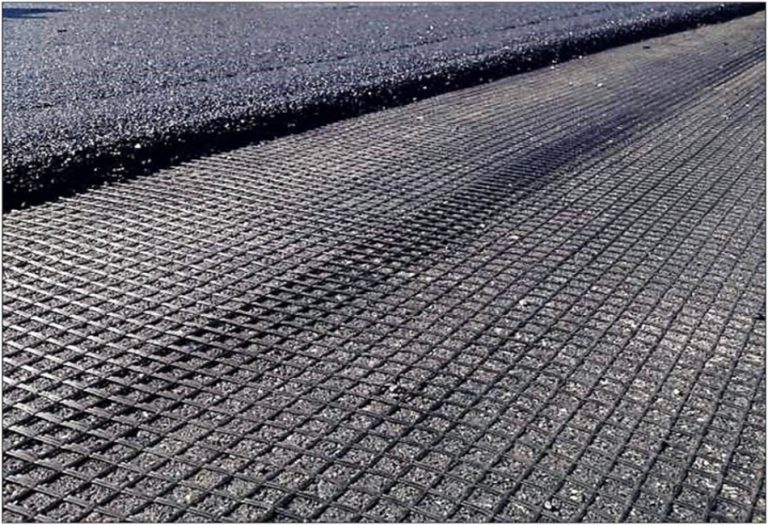 The Importance of Geotextile Reinforcement in Road Construction