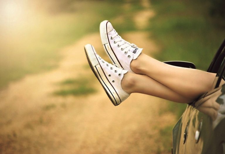 How to Choose the Perfect Pair of Cool Sneakers for Every Occasion