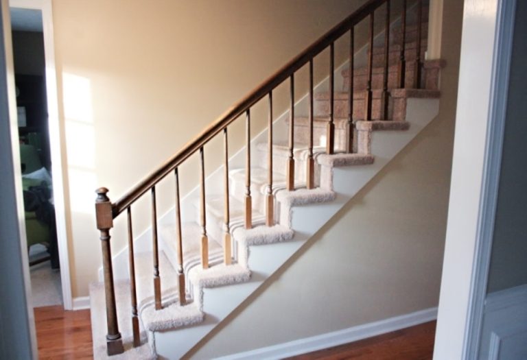 Tips on Stair Railing Colors