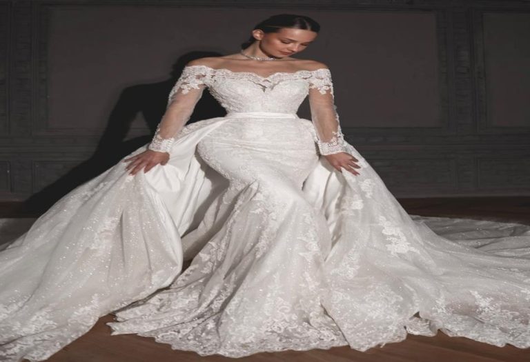 Top 7 Brands for Long Sleeve Wedding Dresses: Elegance and Style