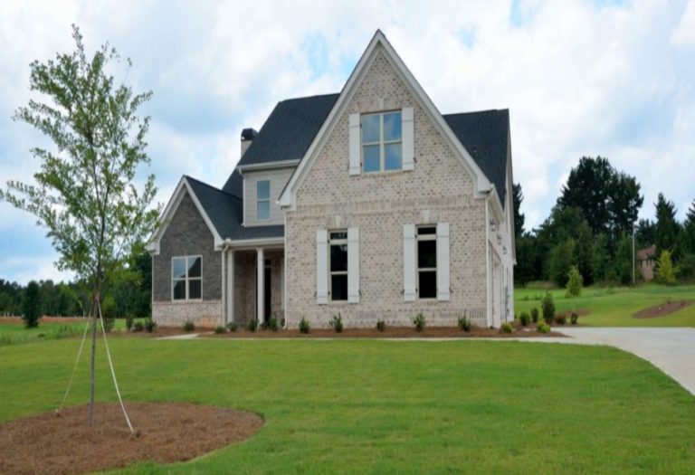 5 Benefits of Living in Suburban Communities