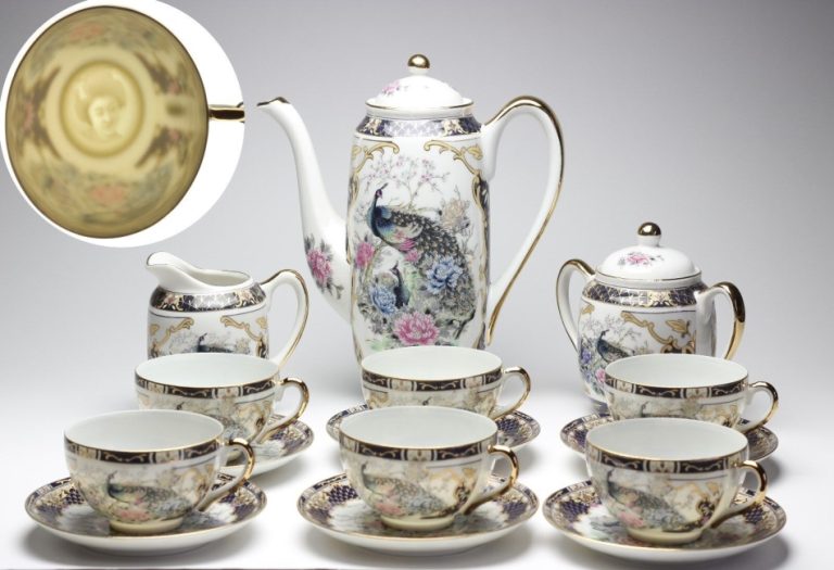 Japanese Porcelain Tea Sets: An Overview of Colors, Sizes and Prices