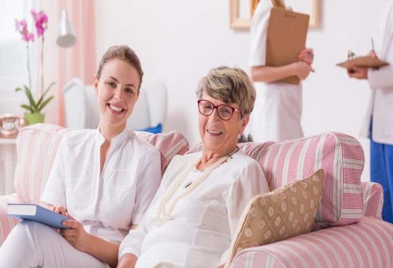 The Essential Steps to Becoming a Residential Assisted Living Caregiver_ A Comprehensive Guide
