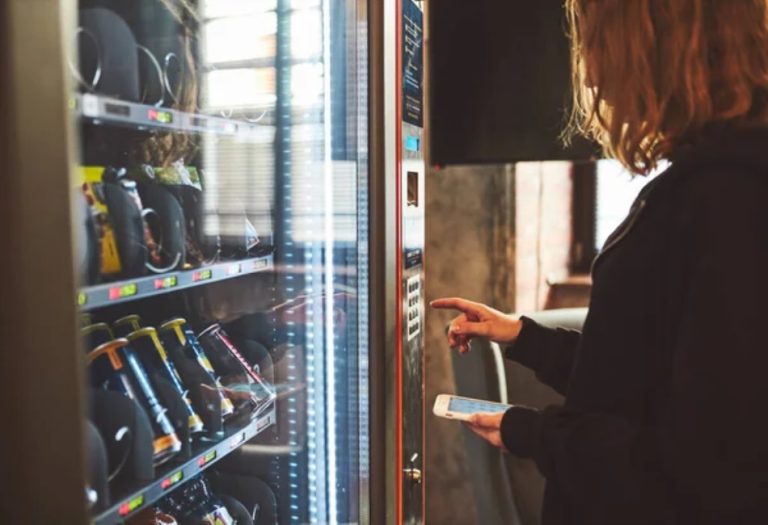 The Rise of Smart Vending Machines: Revolutionizing Business Operations