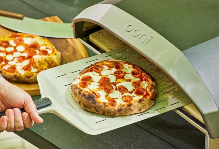 How a Natural Gas Pizza Oven Brings Consistency and Quality to Your Cooking
