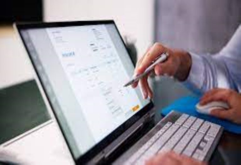 Simplify Your Business with an Online Invoice Generator