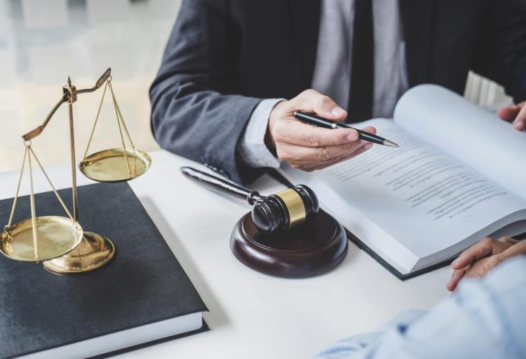 The Importance of Expert Testimony in Personal Injury Cases