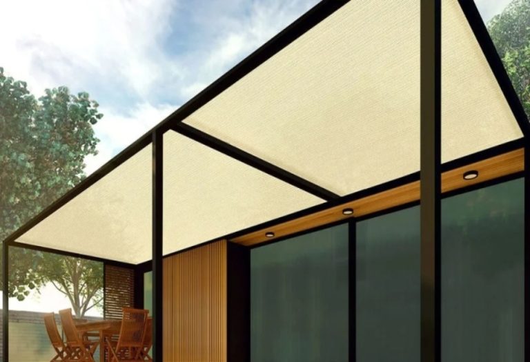 How to Install a Tarp with Grommets for Your Patio
