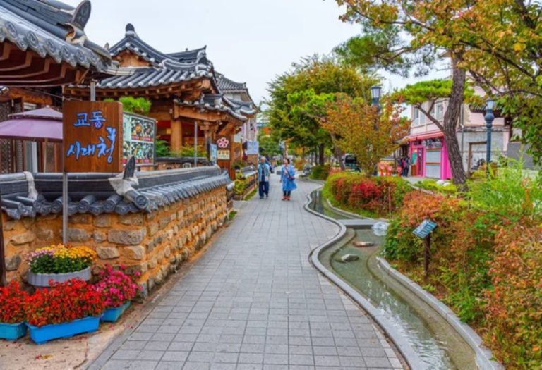 Uncover Jeonju: Must-See Tourist Spots, Hidden Treasures, and Top Destinations in South Korea’s Historic City