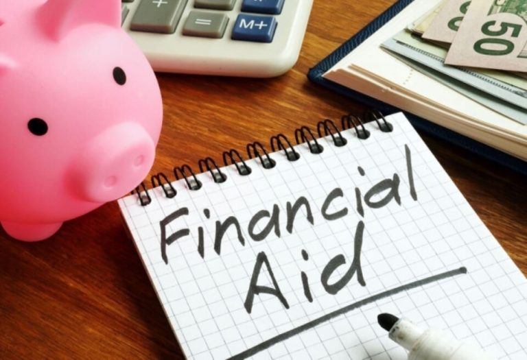 What Is College Financial Aid And How To Navigate It