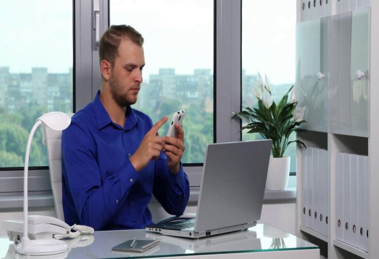 Navigating Down Under: A Guide to Choosing Migration Agents in Australia