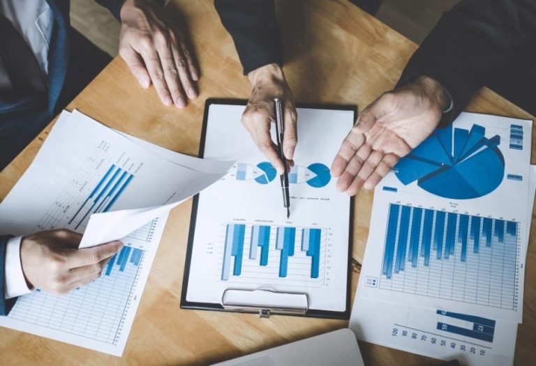 How Business Valuation Supports Exit Strategies and Succession Planning