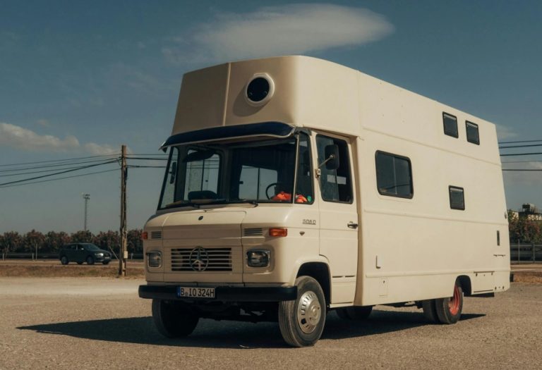 Campervans vs Motorhomes – Key Differences You Need to Know
