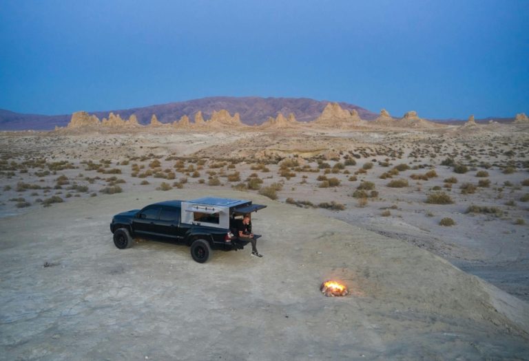 Choosing the Right CM Truck Bed: Aluminum Flatbed vs. Skirted Flatbed