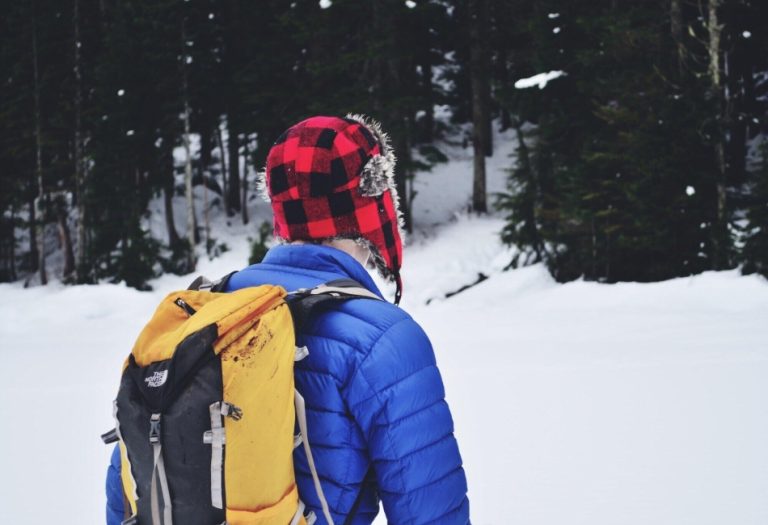 9 Tips for Choosing Lightweight Sleeping Bags for Backpacking.
