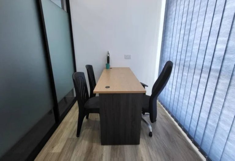 Explore Affordable and Premium Hot Desk Options in Melbourne