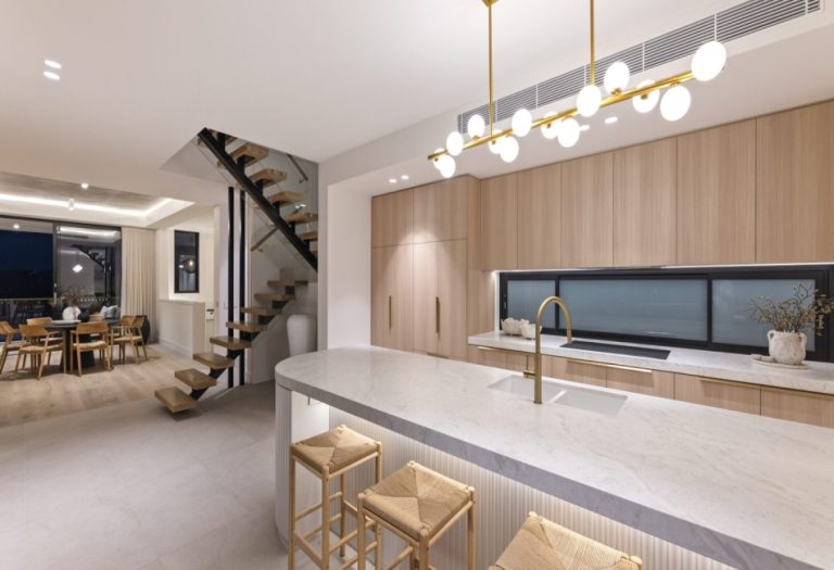 How to Choose a Benchtop That Complements Sleek, Contemporary Spaces
