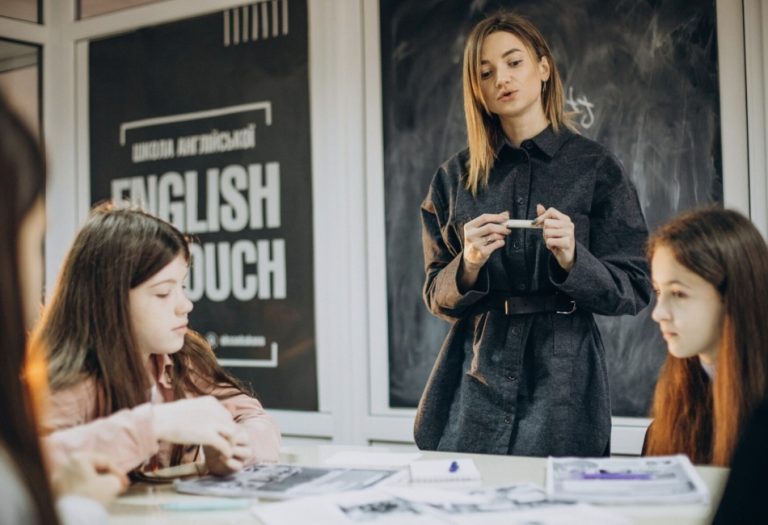 Discover Clear, Practical Learning with Business English Courses