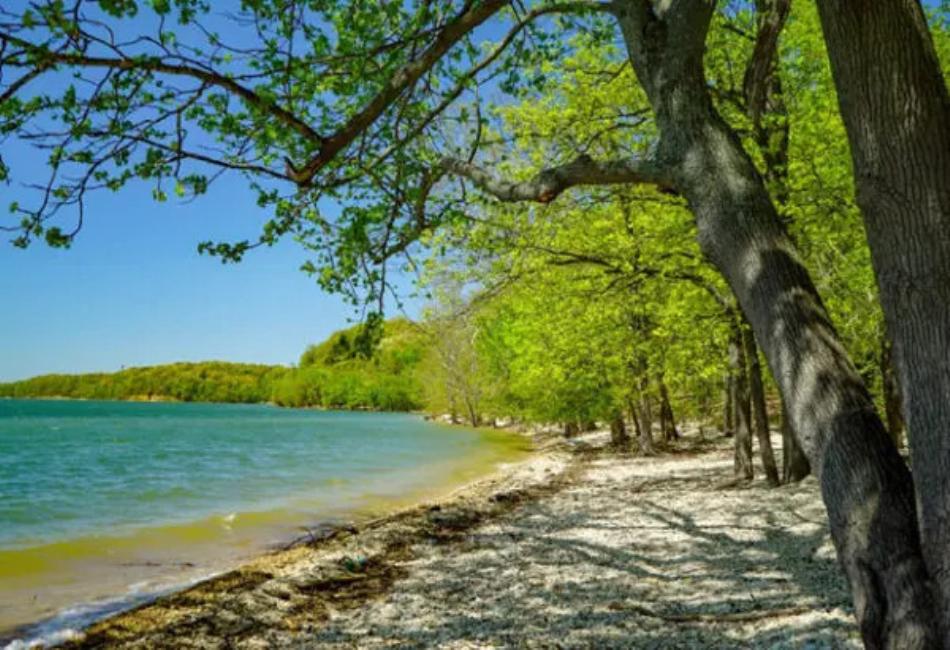 Land Between the Lakes