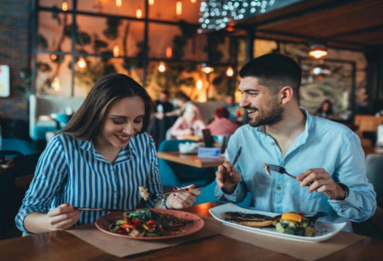 Why restaurants close in their first year: 7 critical mistakes and how to avoid them