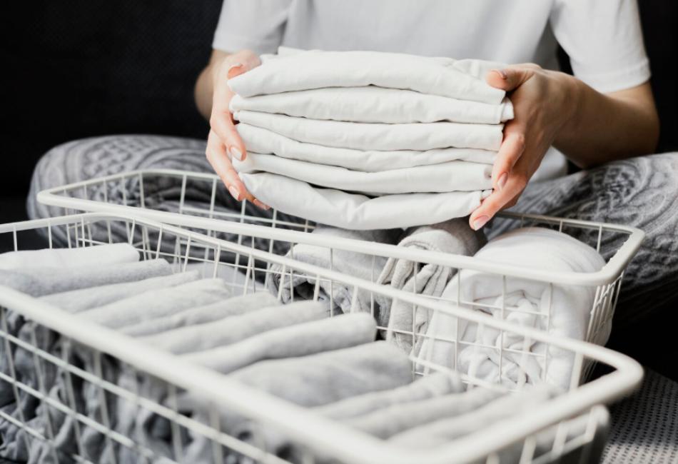 Linen Trolleys
